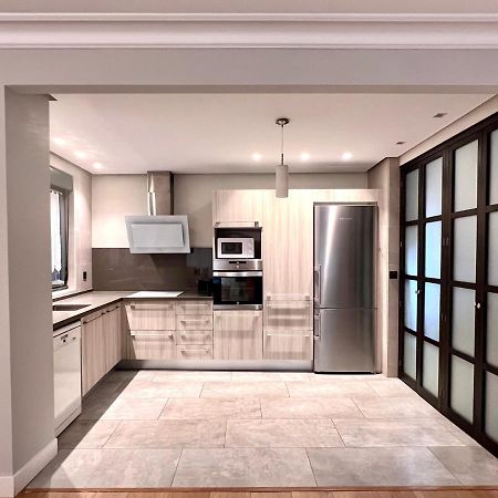 Housing Leon Gran Via Luxe Apartment Bagian luar foto